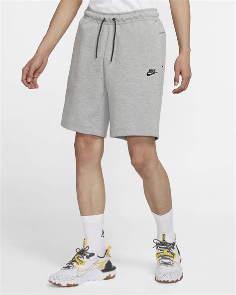 tech fleece shorts